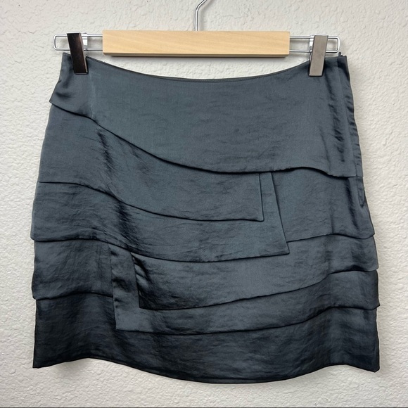 H&M Layered Mini Skirt Black Size 6 - Picture 1 of 5